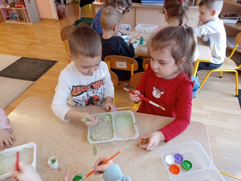 Malowanie na&nbsp;lodzie